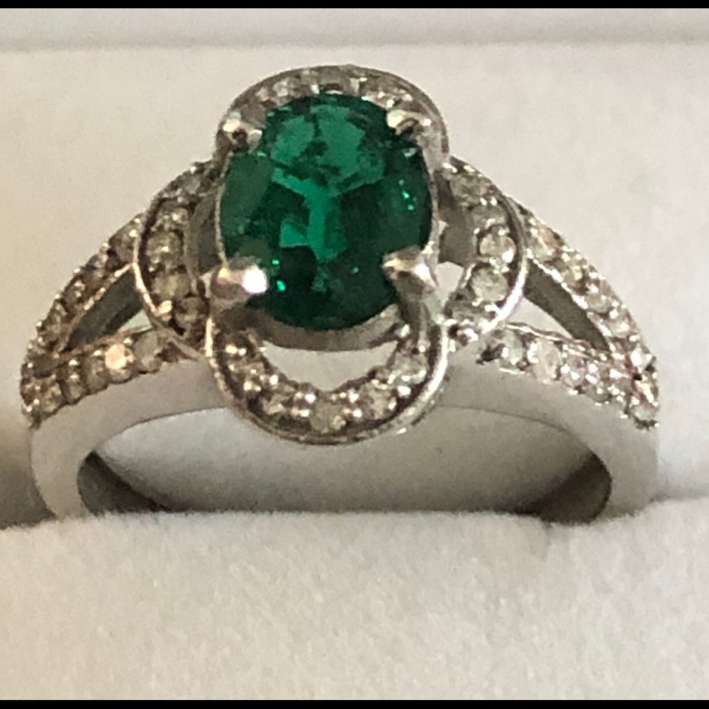 ⛔️Sold⛔️14k white gold ring - Picture 3 of 8